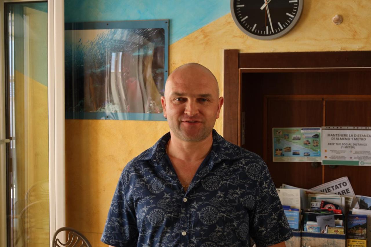 Albergo Stella Di Mare 라바냐 외부 사진