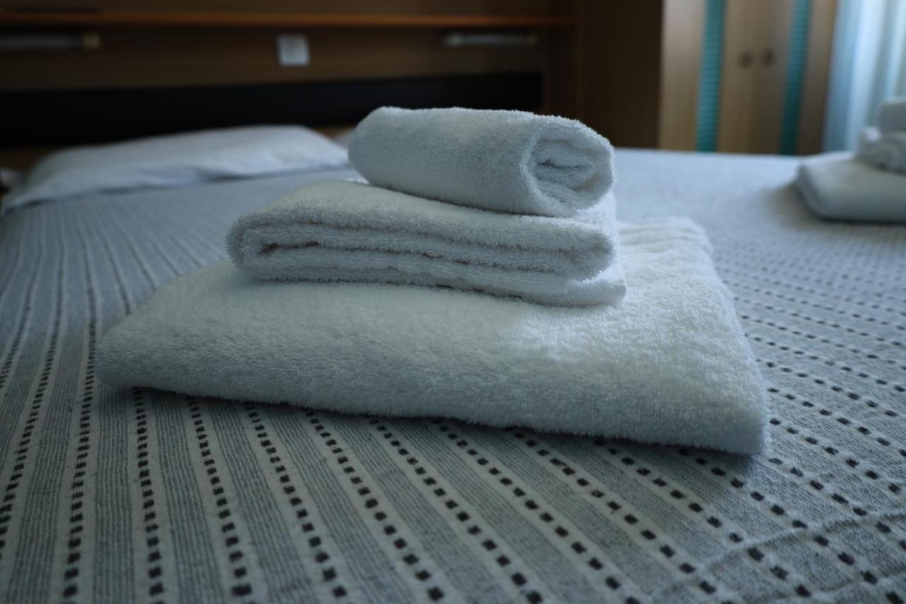 Albergo Stella Di Mare 라바냐 외부 사진
