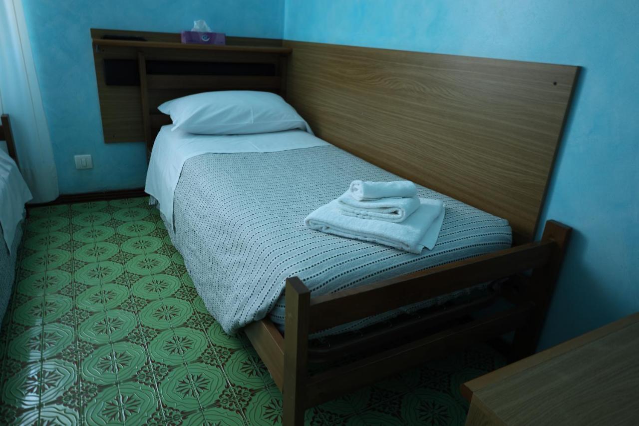 Albergo Stella Di Mare 라바냐 외부 사진